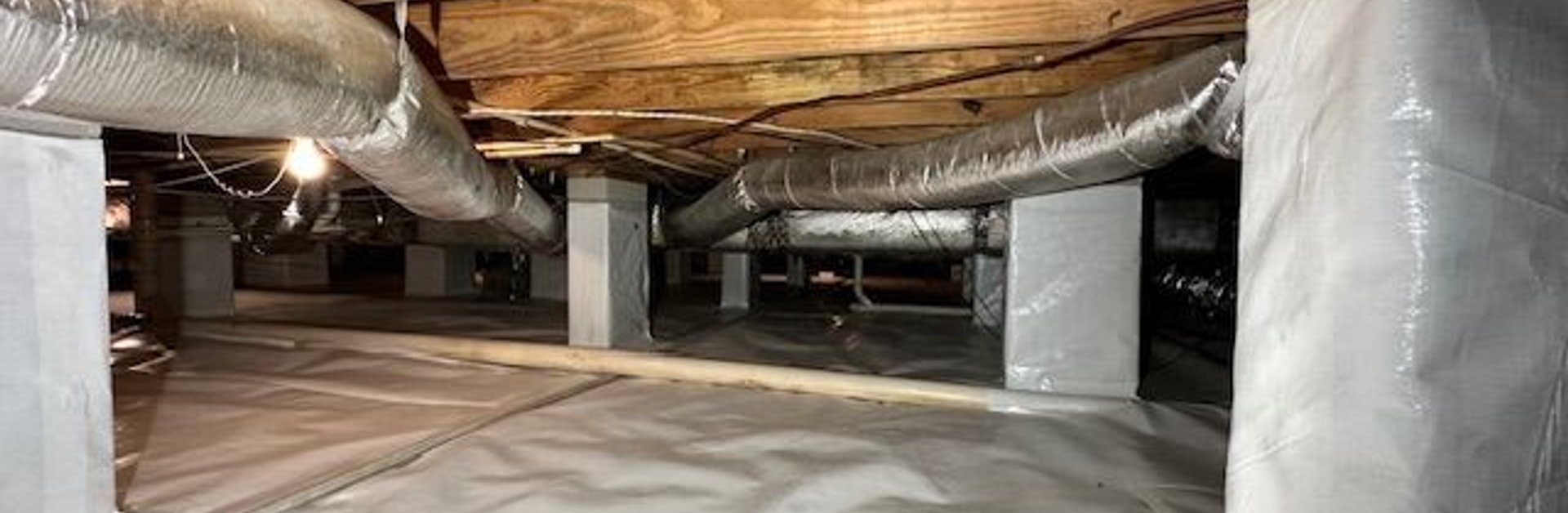 Encapsulated crawl space after an RNL project